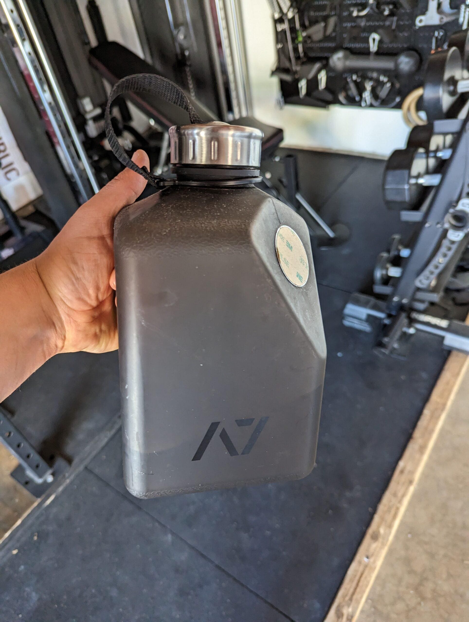 A7 Powerlifting Gear Review 2 Water Jug
