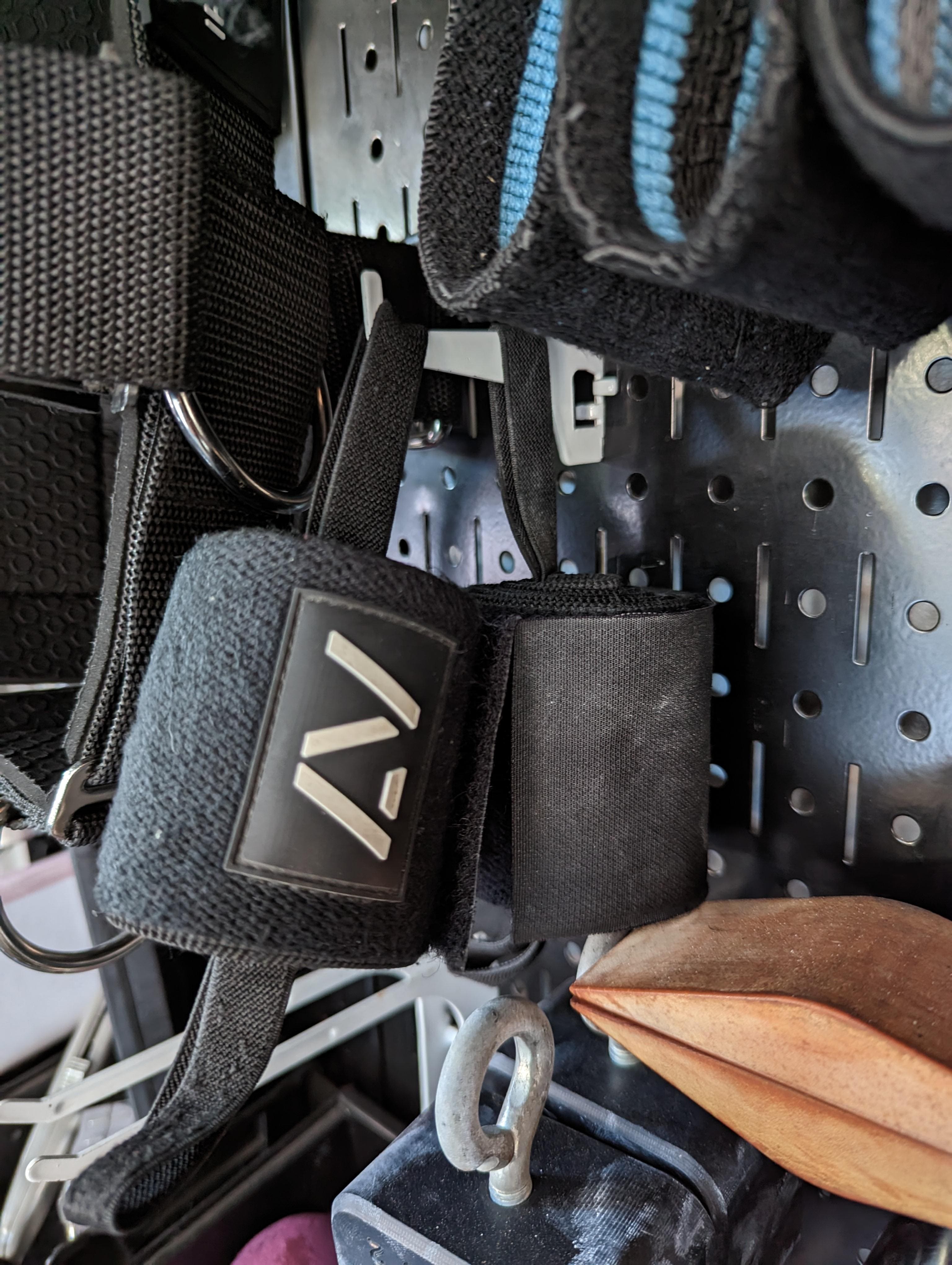 A7 Powerlifting Gear Review 4 A7 Powerlifting Gear Wrist Wraps