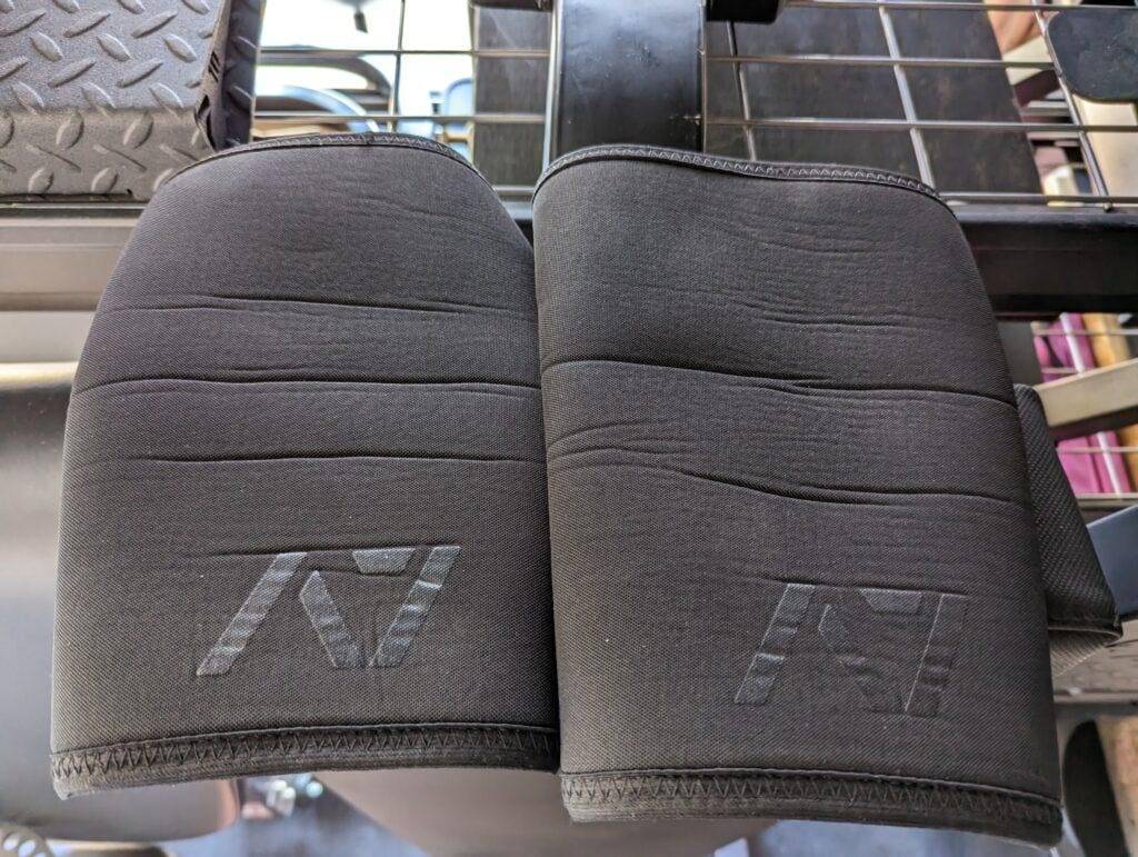 A7 Powerlifting Gear Review 3 A7 Powerlifting Gear Knee Sleeves