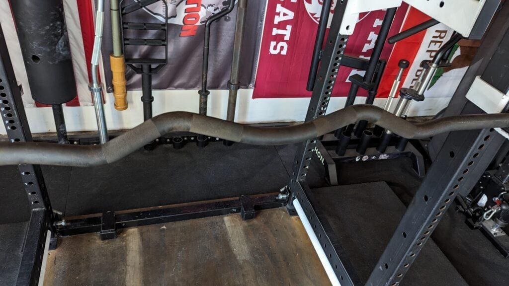EZ Curl Bar