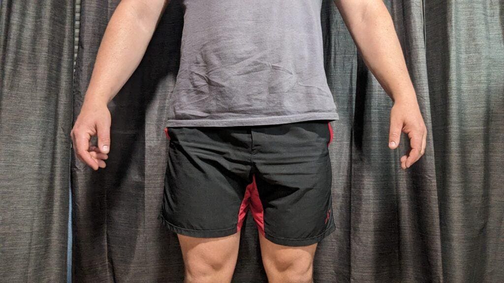 The BEST Shorts/Pants For Guys With BIG Legs - 2026 23 A7Center StretchSquatShorts Fit