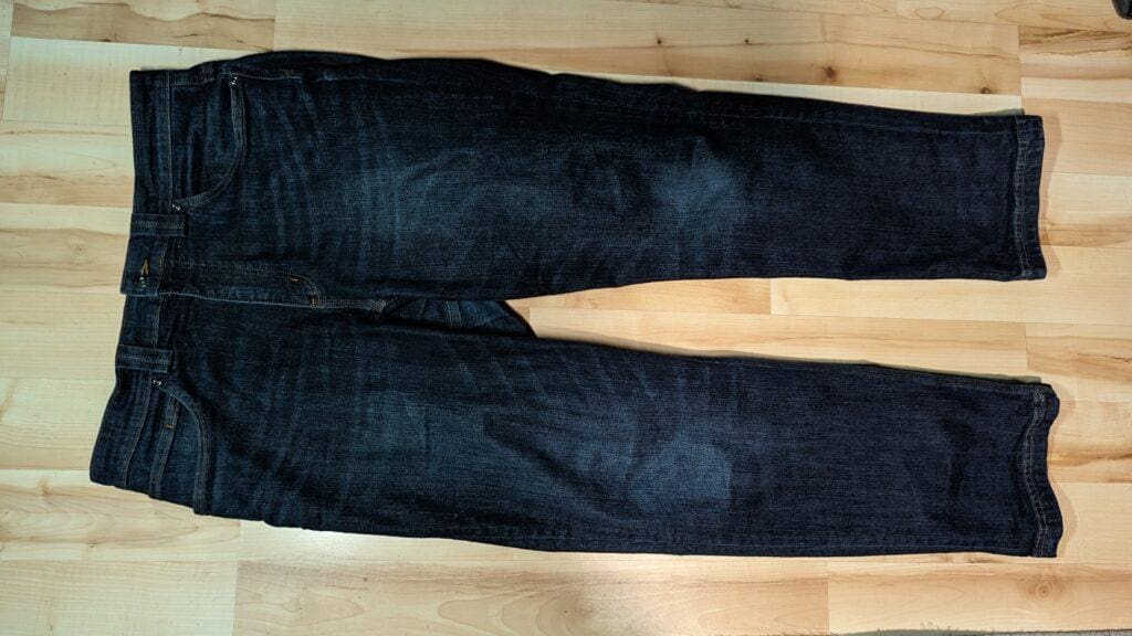 The BEST Shorts/Pants For Guys With BIG Legs - 2026 16 DuluthMensBallroomDoubleFlexStandardFitJeansPic
