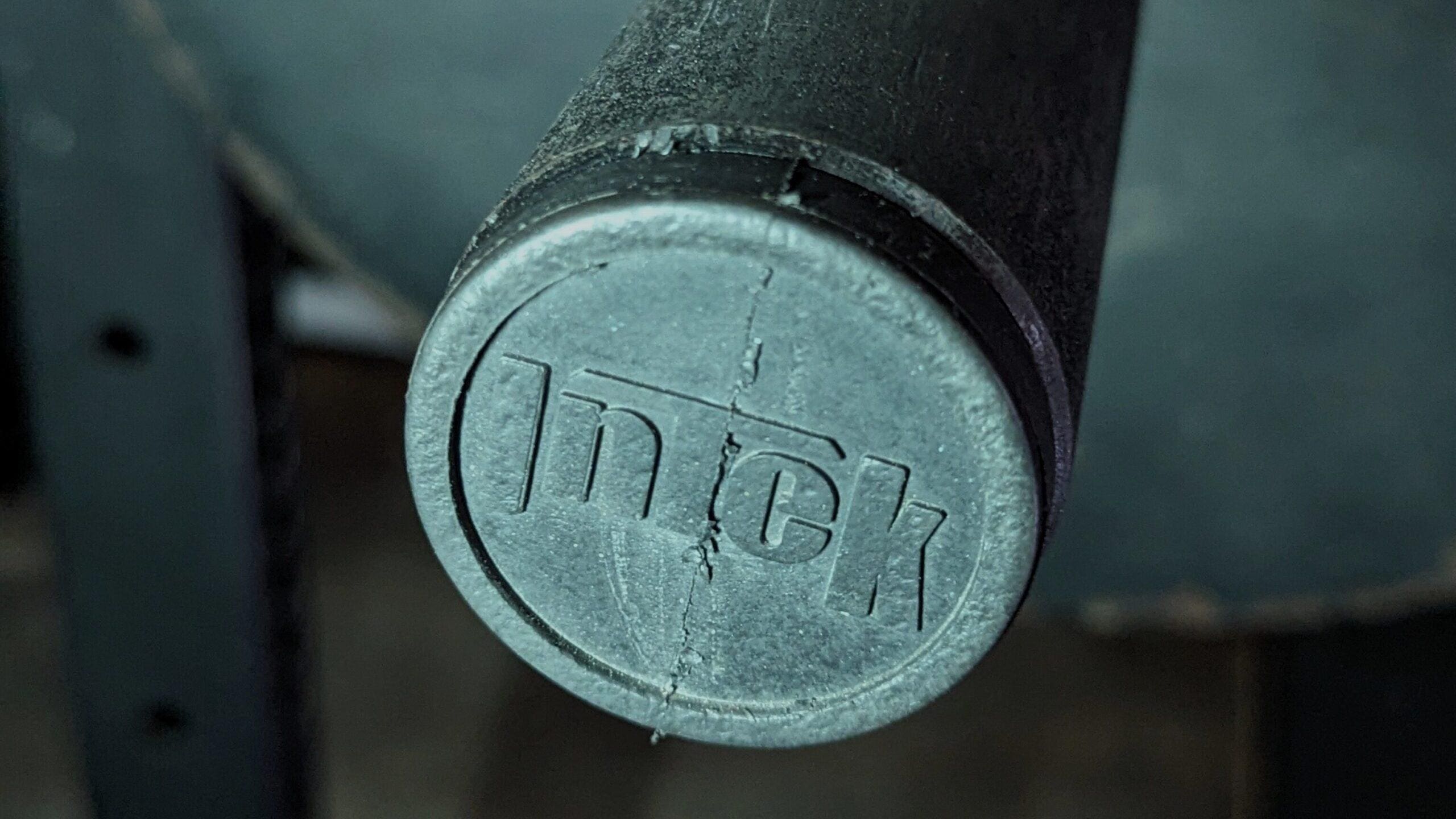 IntekStrengthNeutralGripBar EndCap edited scaled