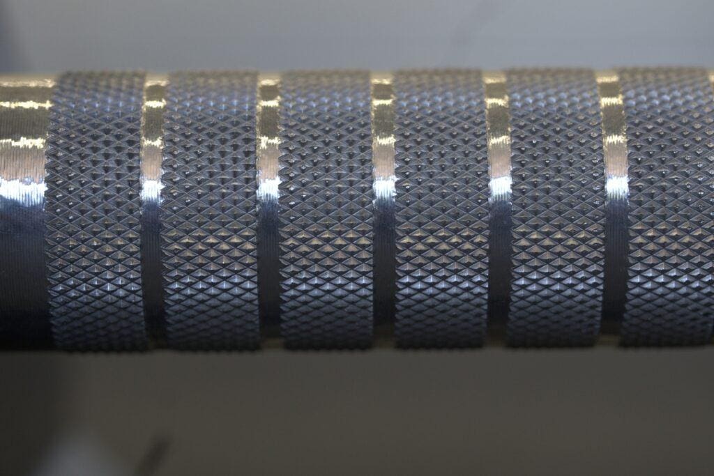 Prime Prototype Trap Bar - 4 Bars in 1 6 PrimePrototypeTrapBar Knurl1 Resized
