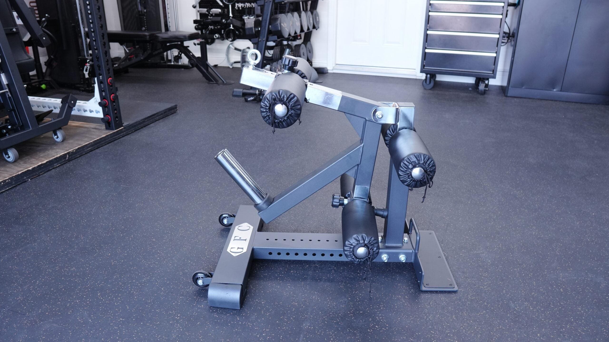 GentlemanFitnessClub LegDeveloper scaled