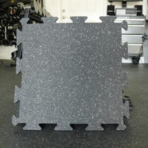 InterlockingFloorTiles